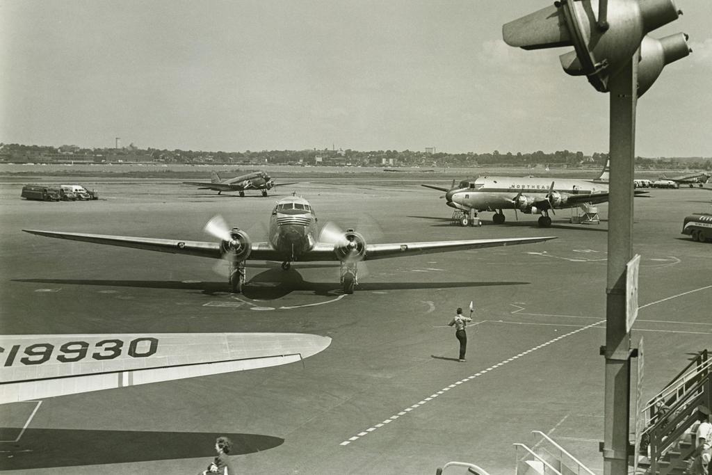 Retro Airplanes on an Airport Runway | Vintage Black and White Photo | Aviation History Poster - Vintage & Retro Poster
