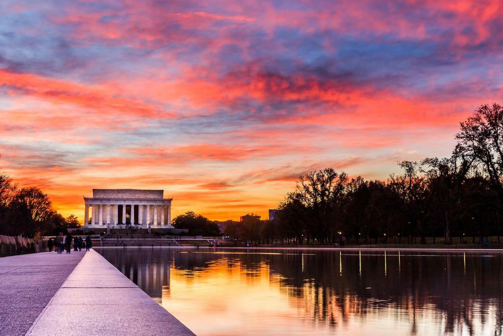 Sunset at the Lincoln Memorial | Washington D.C. Photography | Landmark Poster - Photography Poster