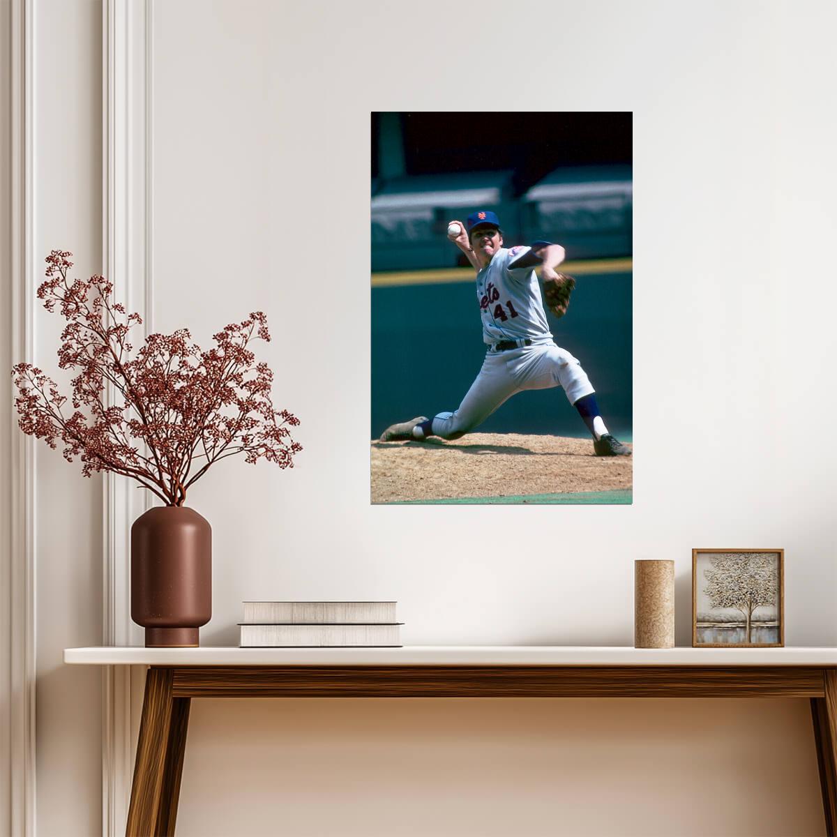 Tom Seaver New York Mets | Vintage Pitching Motion | Baseball Legend Poster - Sports Poster