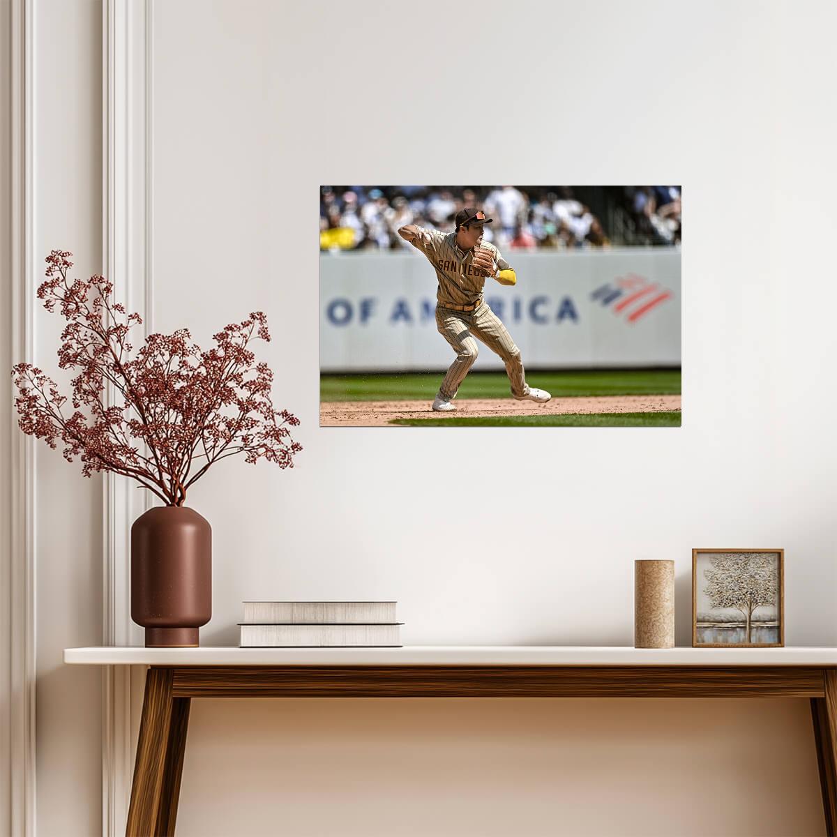 Kim Ha-seong San Diego Padres | Fielding Action Photo | Baseball Infielder Poster - Sports Poster