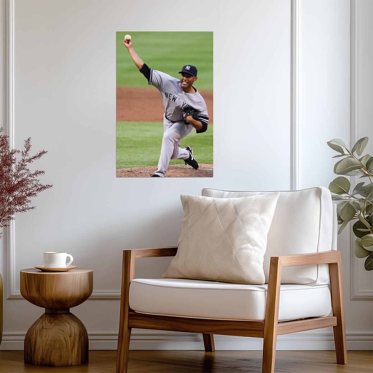 Mariano Rivera New York Yankees | Pitching Action Photo | Baseball Legend Poster - Sports Poster