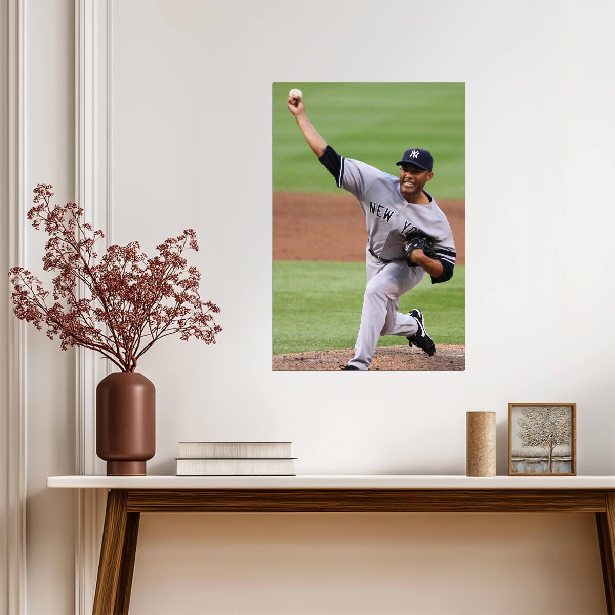 Mariano Rivera New York Yankees | Pitching Action Photo | Baseball Legend Poster - Sports Poster