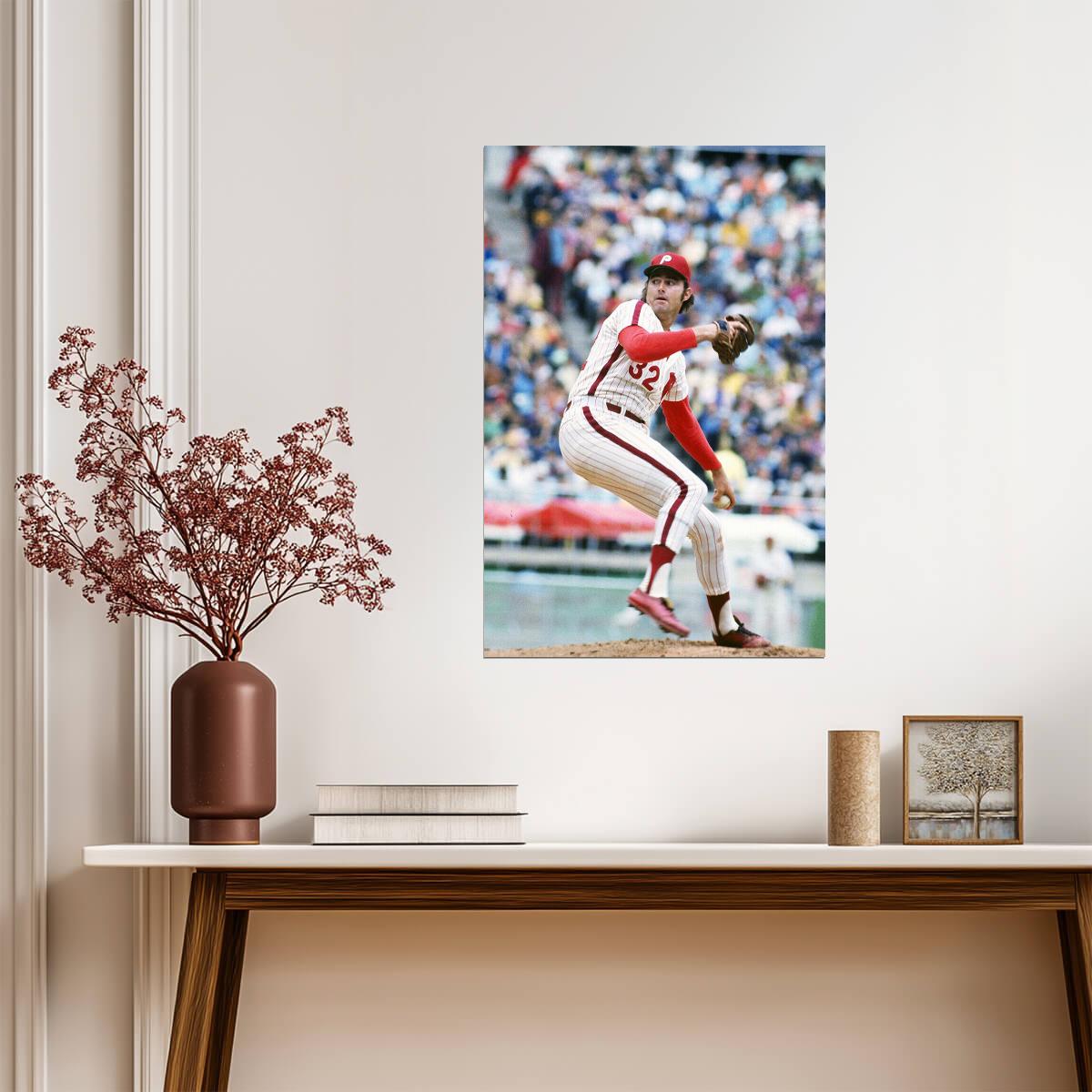 Steve Carlton Philadelphia Phillies | Vintage Pitching Photo | Baseball Legend Poster - Sports Poster