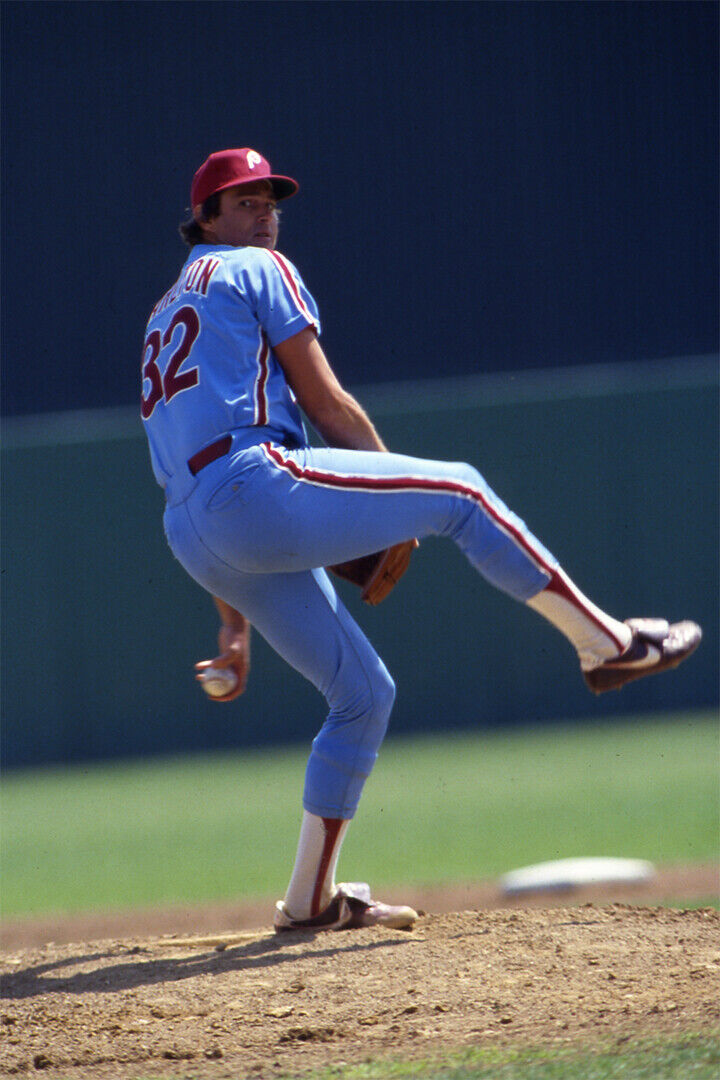 Steve Carlton Philadelphia Phillies | Vintage Pitching Photo | Baseball Legend Poster - Sports Poster
