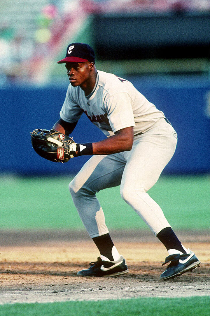 Frank Thomas Chicago White Sox | Hitting Action | Baseball Hall of Fame Poster - Sports Poster