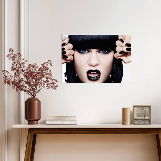 Jessie J | British Vocalist | Fan Gift Poster - Music Poster