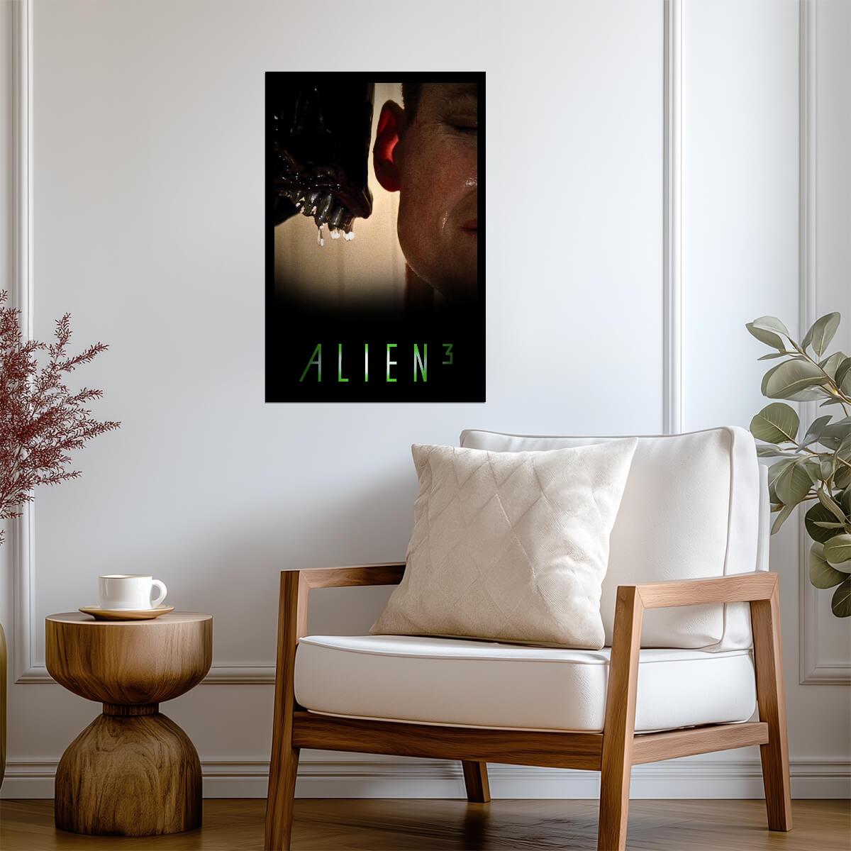 Alien 3 Horror Movie Poster | Ripley and Xenomorph - Movies & TV Poster