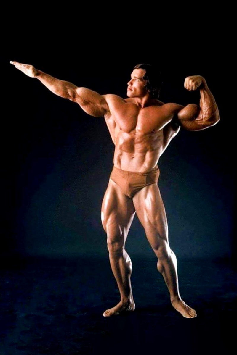 Arnold Schwarzenegger Vacuum Pose | Bodybuilding Motivation Poster | Vintage Gym Wall Art