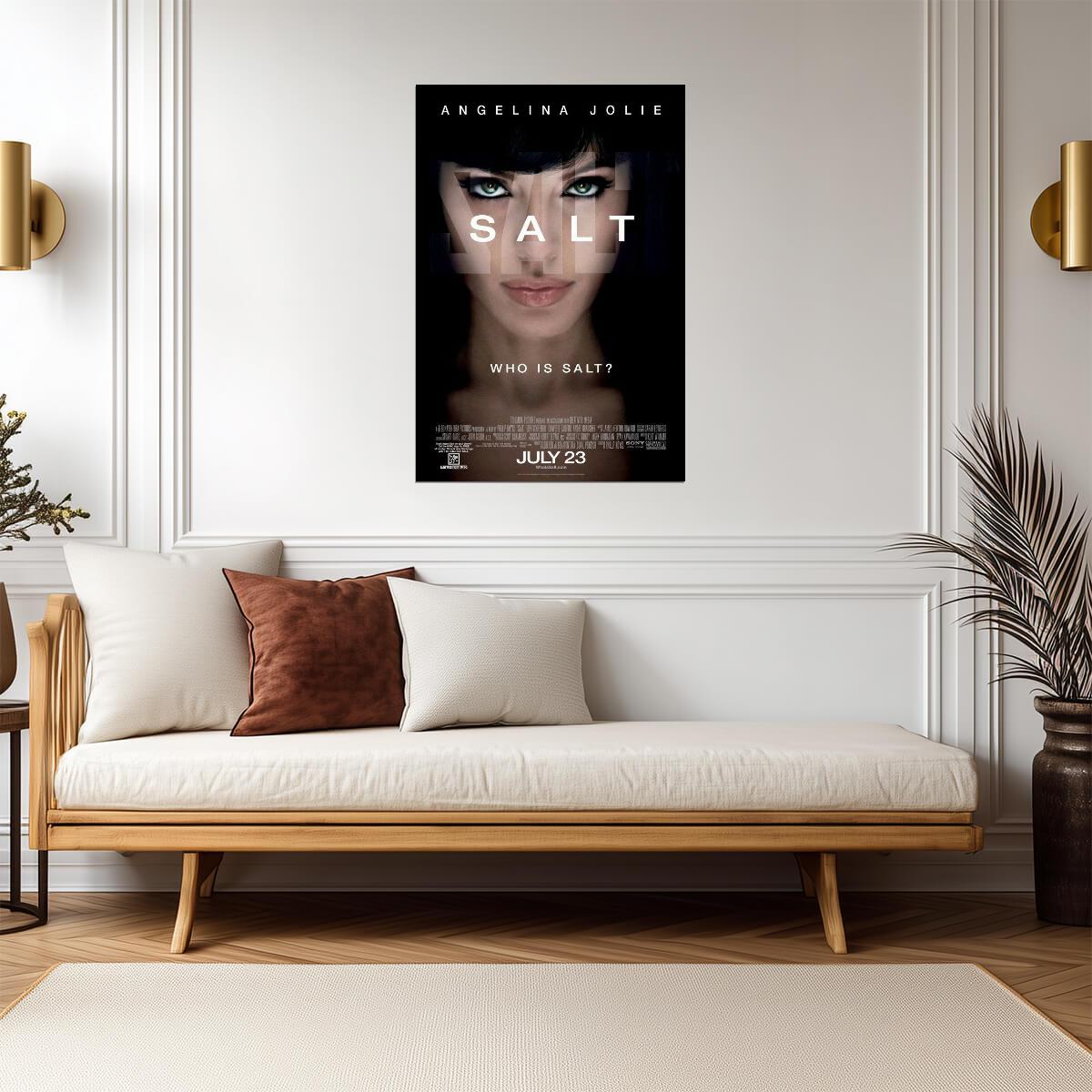 Salt Angelina Jolie as Evelyn Salt | Spy Thriller Movie Poster | Action Film Wall Art - Movies & TV Poster