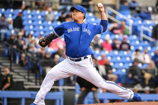 Hyun-jin Ryu Toronto Blue Jays | Pitching Motion | Baseball Player Poster - Sports Poster