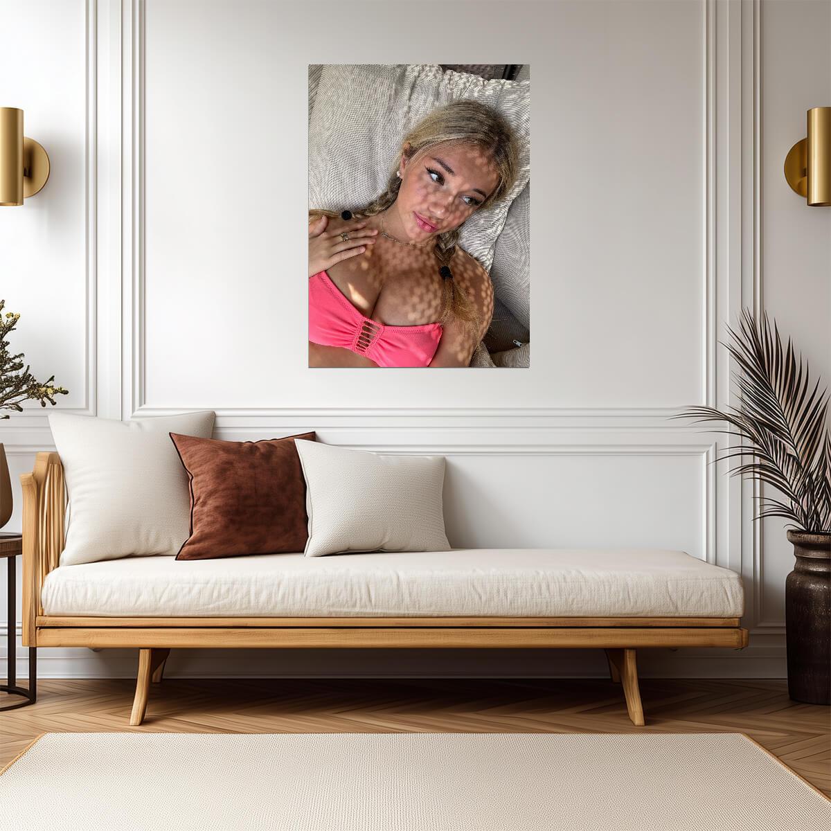 Breckie Hill | Internet Personality | Sexy Model Poster - Celebrities Poster