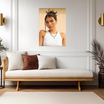 Madison Beer Close-Up Portrait | Modern Pop Music Poster | Celebrity Wall Art - Music Poster