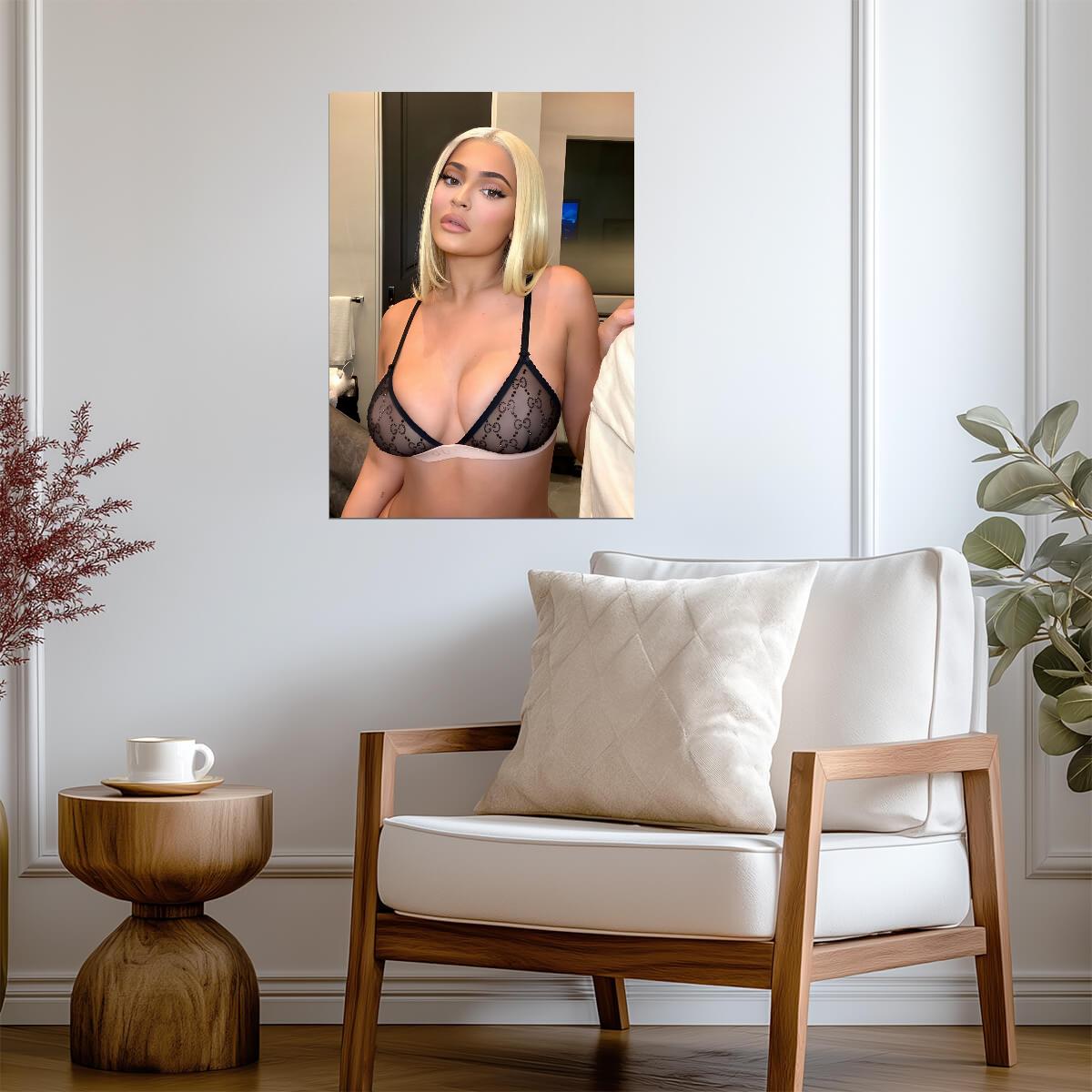 Kylie Jenner Print | Hot Model Poster - Celebrities Poster