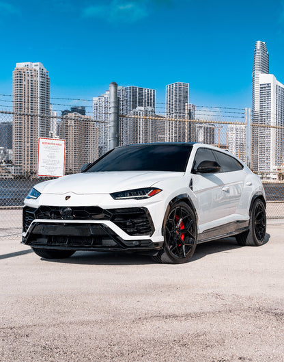 Lamborghini Urus | White Luxury SUV Poster | Super SUV in Miami - Cars Poster