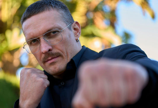 Oleksandr Usyk Punch Pose | Boxing Portrait Poster | Combat Sports Art - Sports Poster