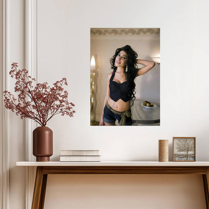 Amy Winehouse Portrait | Music Legend Poster | Vintage Soul Wall Art - Music Poster