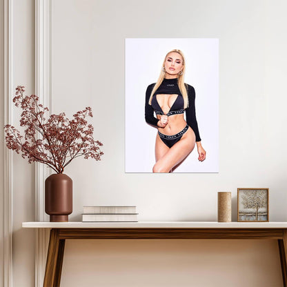Kenzie Anne Poster | Sexy Glamour Model Print - Celebrities Poster