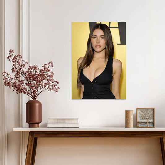 Madison Beer Red Carpet Portrait | Modern Music Poster | Glamorous Celebrity Wall Art - Music Poster