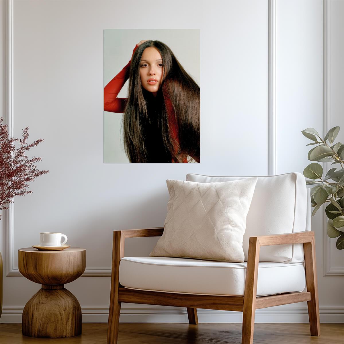 Olivia Rodrigo Close-Up Portrait | Modern Pop Star Poster | Music Celebrity Wall Art - Music Poster
