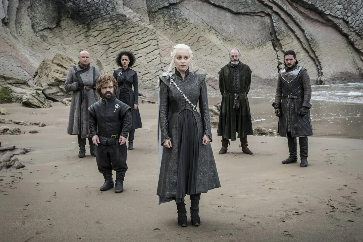 Game of Thrones Dragonstone Scene | Cast Photo Poster | Epic Fantasy TV Show Art - Movies & TV Poster