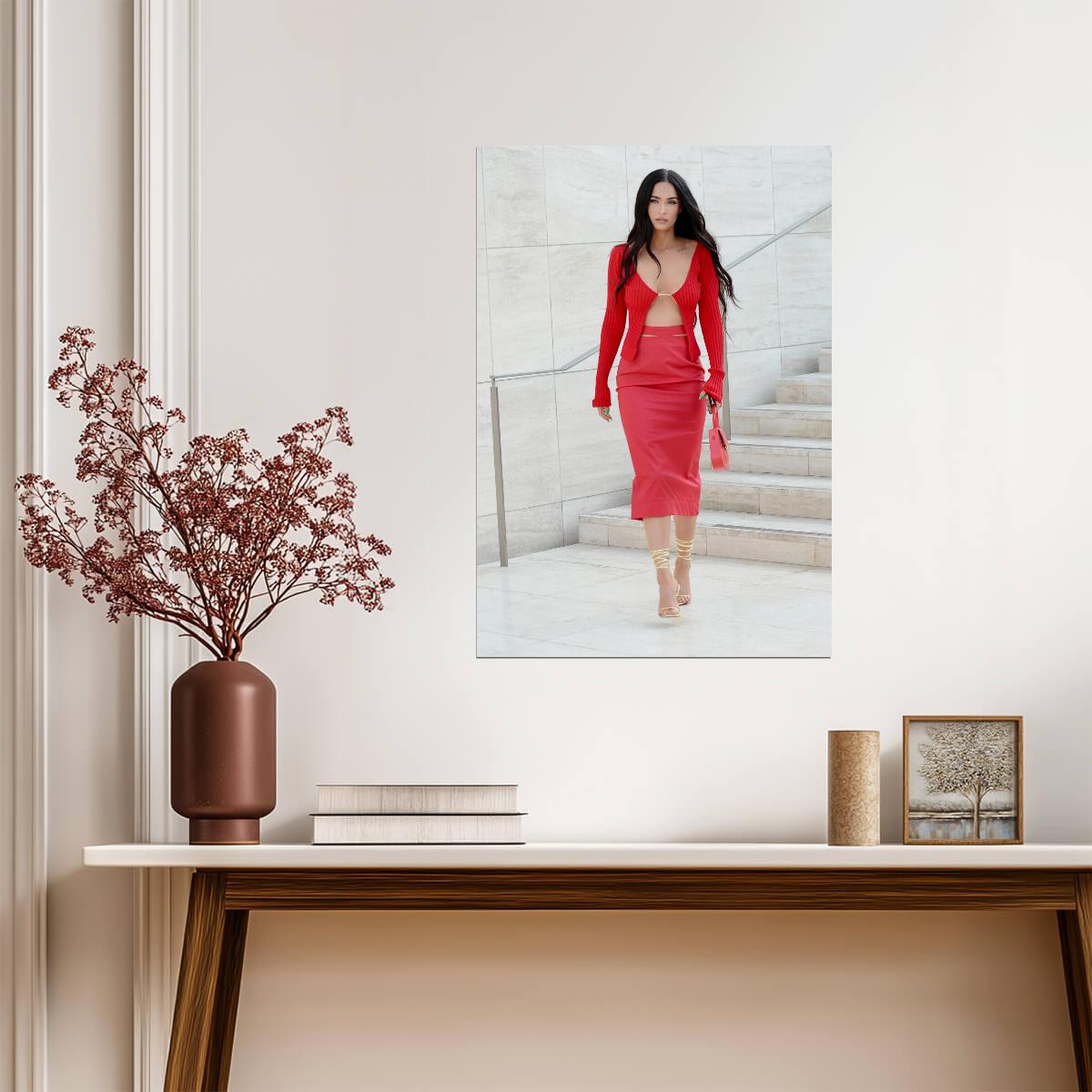 Megan Fox | Modern Celebrity Fashion Photo | Actress Wall Art Poster - Celebrities Poster