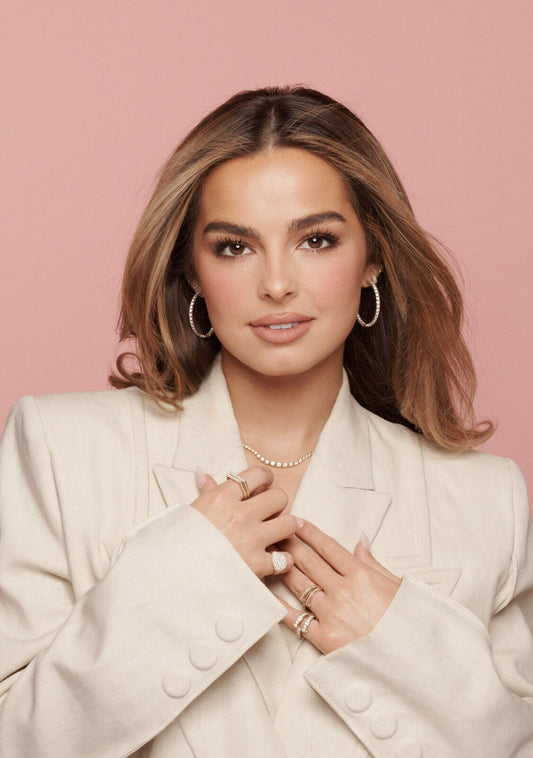 Addison Rae Posing | Celebrity Poster | Pastel Aesthetic Decor - Celebrities Poster