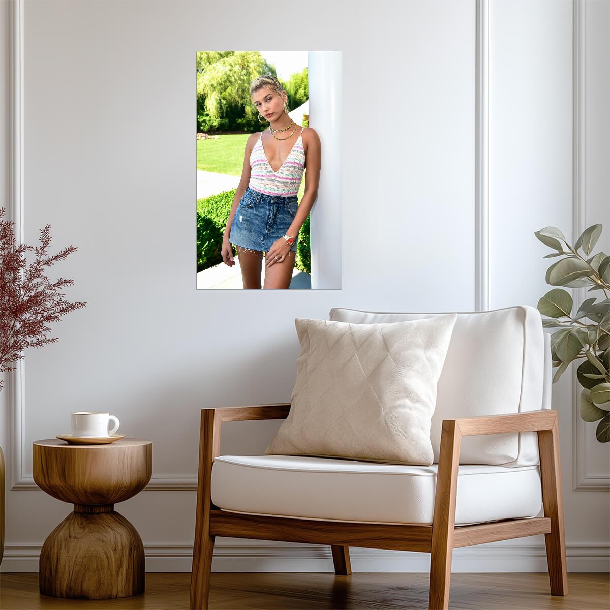 Hailey Bieber | Model Portrait | Star Poster - Celebrities Poster