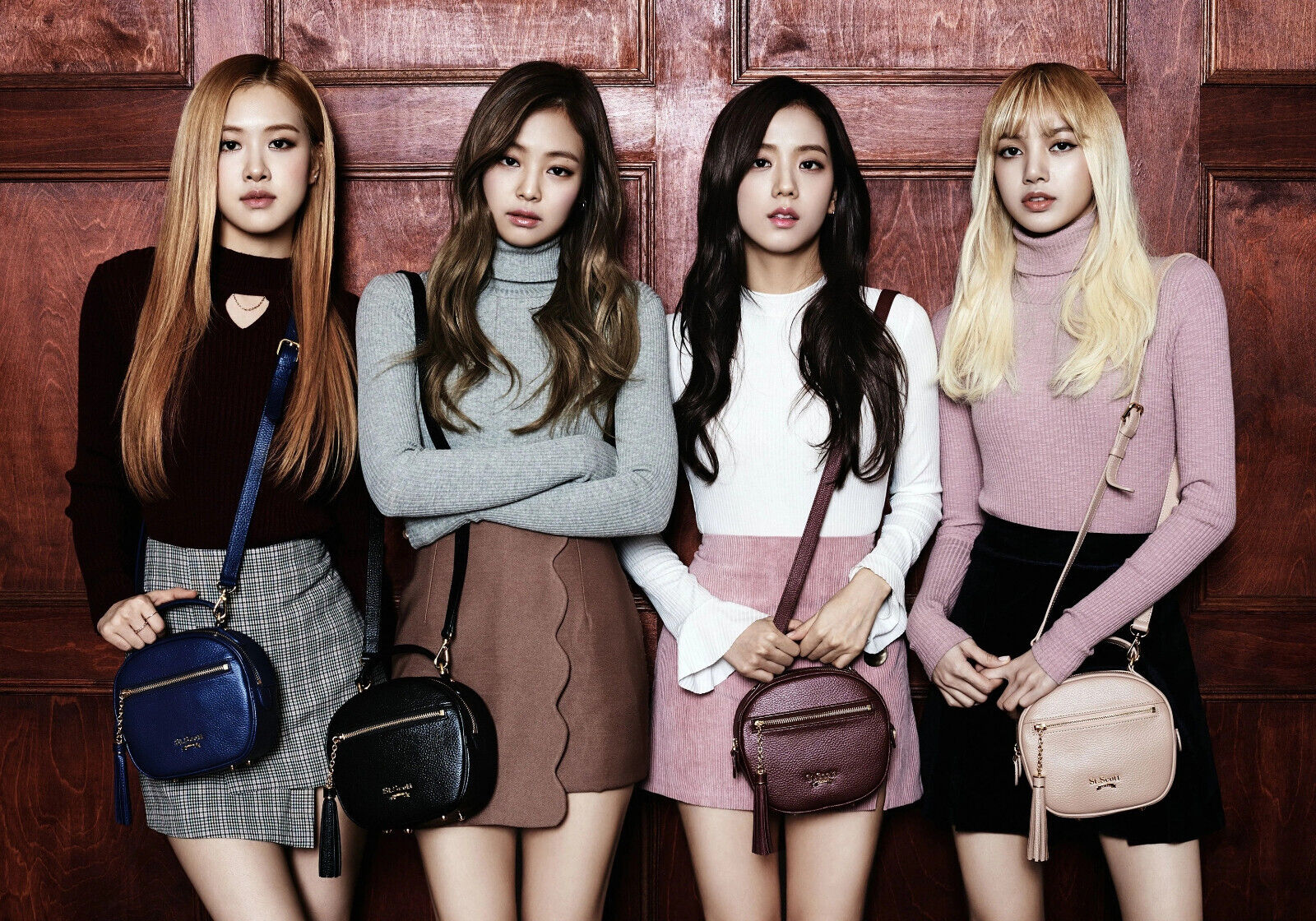 Blackpink Group Photo | K-Pop Music Poster | Jennie Jisoo Lisa Rosé Wall Art - Music Poster
