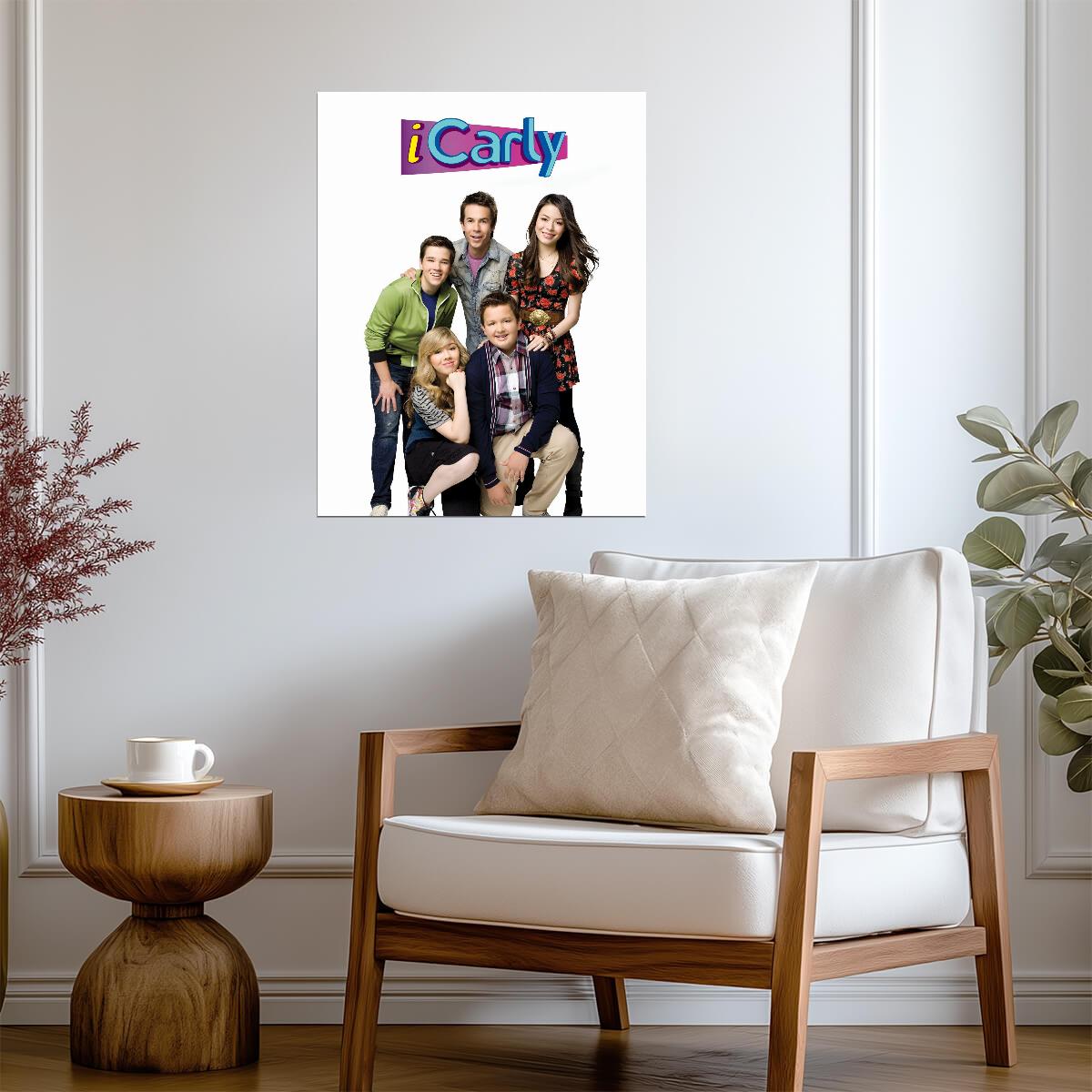 iCarly | Miranda Cosgrove | TV Star Poster - Movies & TV Poster