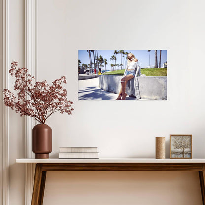 Hailey Bieber | Pastel Style Print | Wall Poster - Celebrities Poster