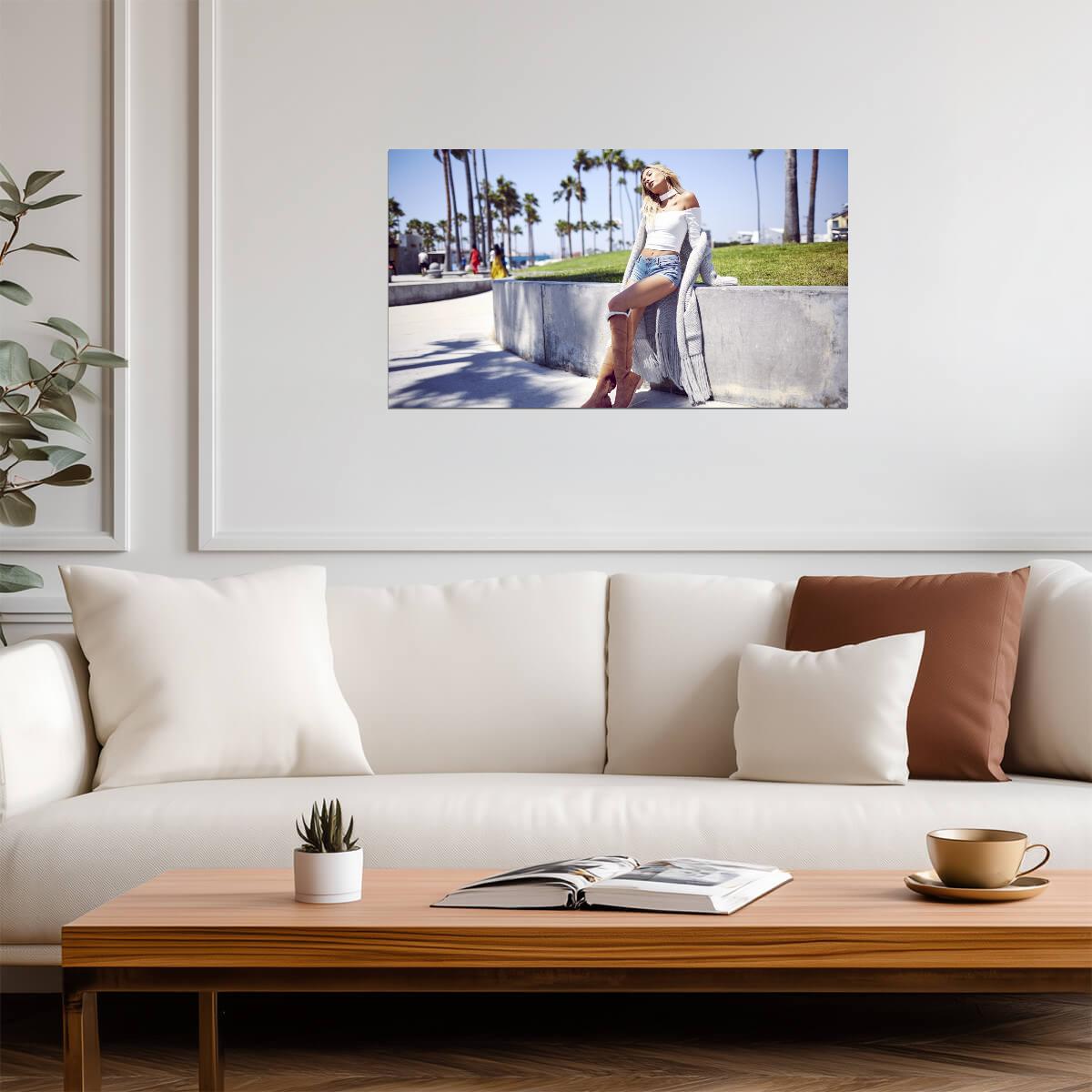 Hailey Bieber | Pastel Style Print | Wall Poster - Celebrities Poster