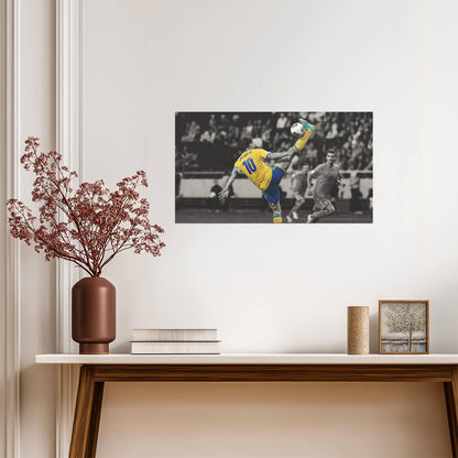 Zlatan Ibrahimović Sweden | Soccer Legend Poster | Acrobatic Kick Color Splash Art - Sports Poster