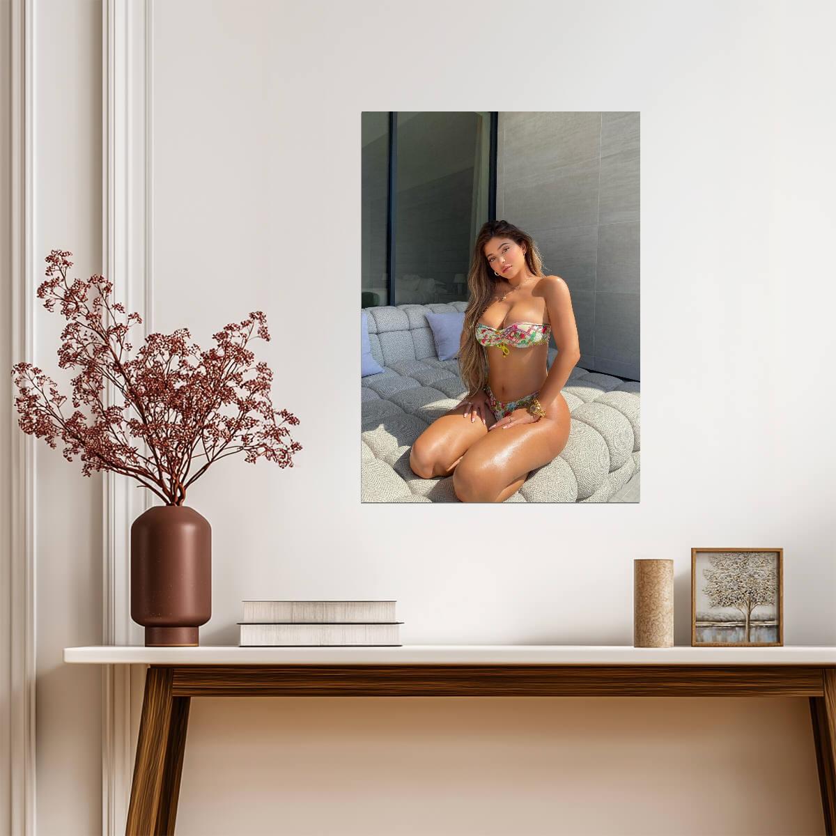 Kylie Jenner Wall Art | Hot Model Poster - Celebrities Poster