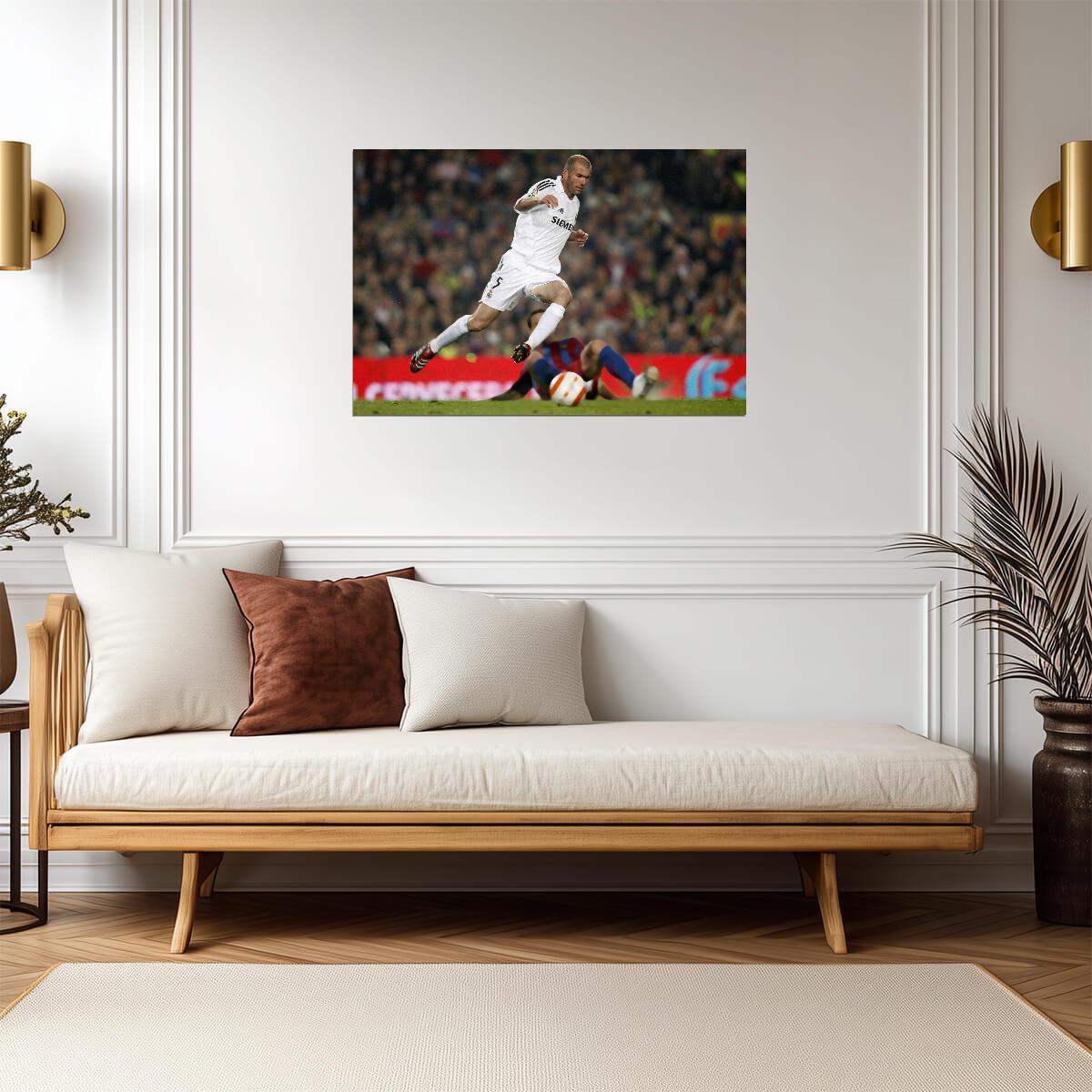 Zinedine Zidane Real Madrid | Kicking Action Poster | Soccer Legend Wall Art - Sports Poster