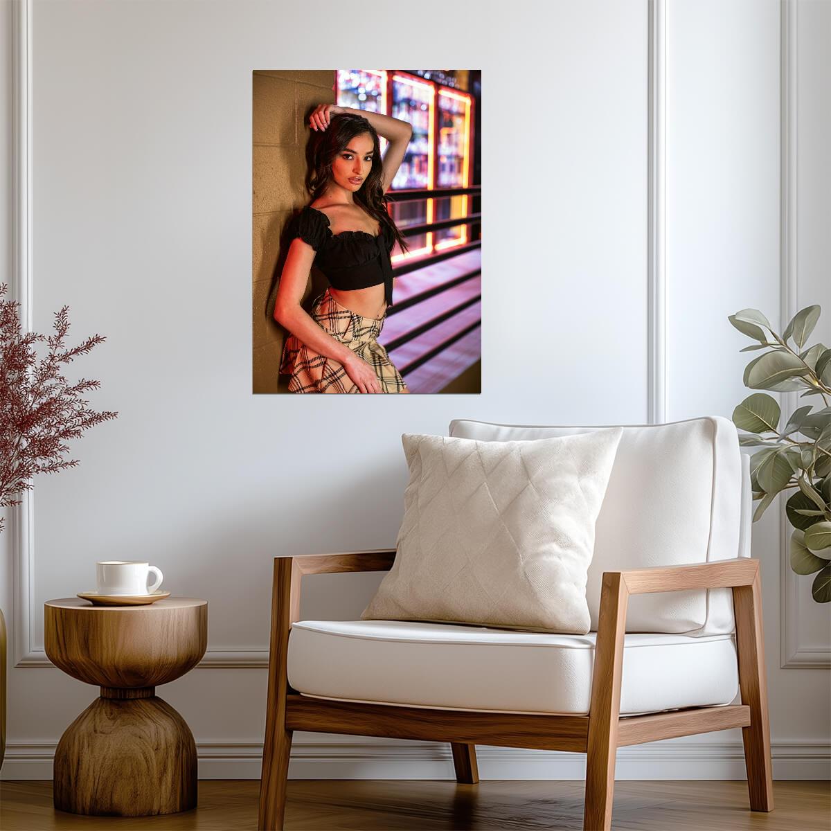 Emily Willis | Model Portrait | Wall Art Poster - Celebrities Poster