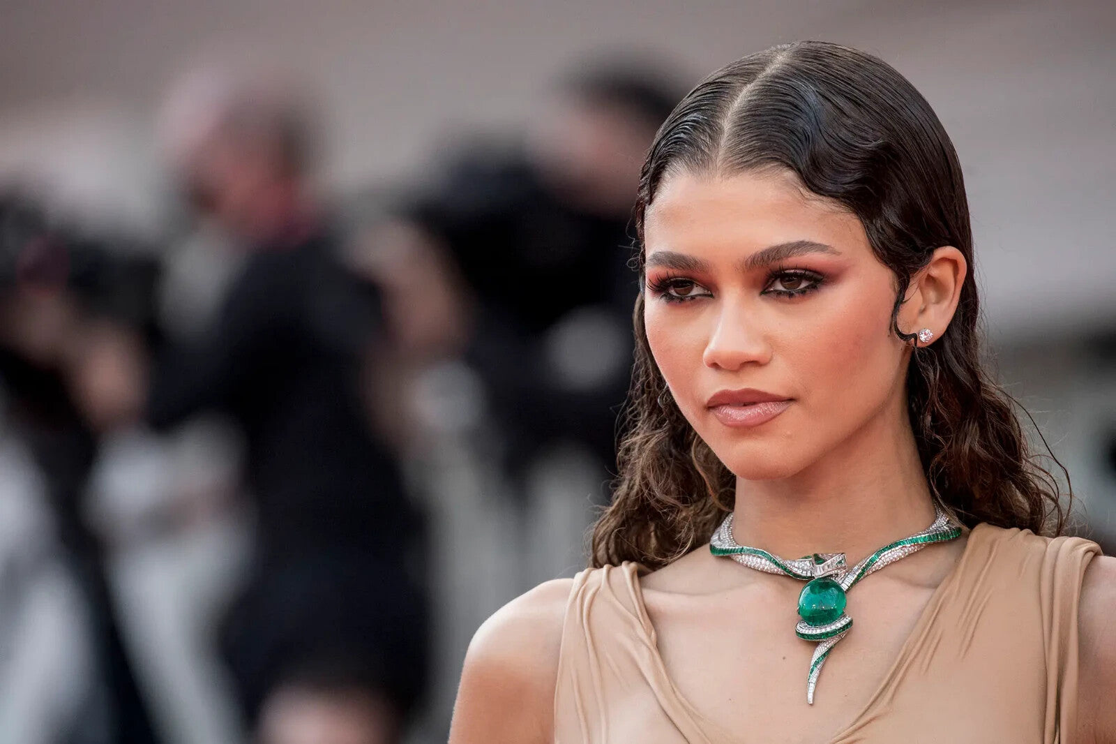 Zendaya Red Carpet Portrait | Celebrity Fashion Poster | Modern Actress Wall Art - Celebrities Poster