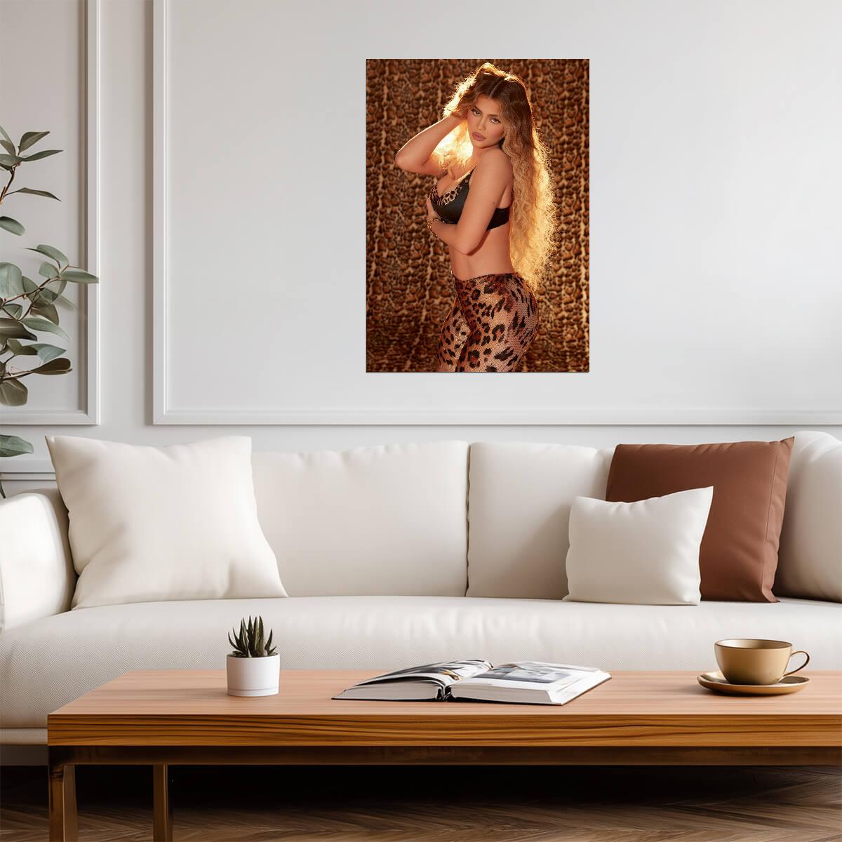 Kylie Jenner Print | Sexy Model Poster - Celebrities Poster