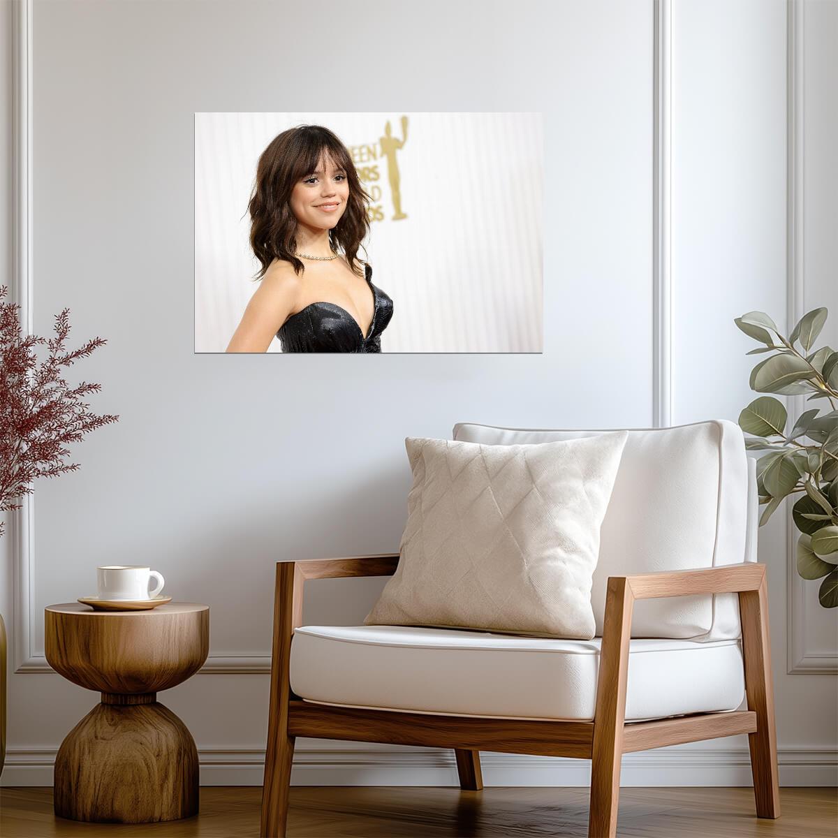 Jenna Ortega | Minimalist Portrait | Star Poster - Celebrities Poster