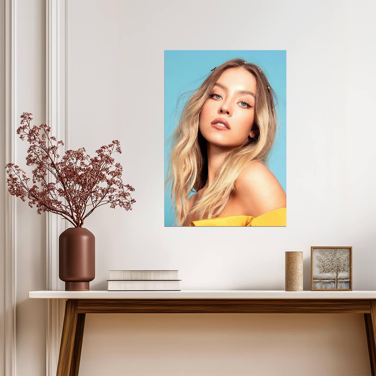 Sydney Sweeney Butterfly Clips | Blonde Hair Close Up | Celebrity Actress Poster - Celebrities Poster