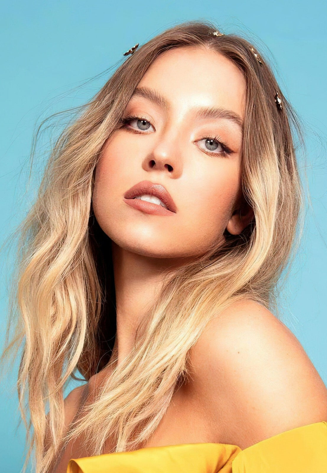 Sydney Sweeney Butterfly Clips | Blonde Hair Close Up | Celebrity Actress Poster - Celebrities Poster