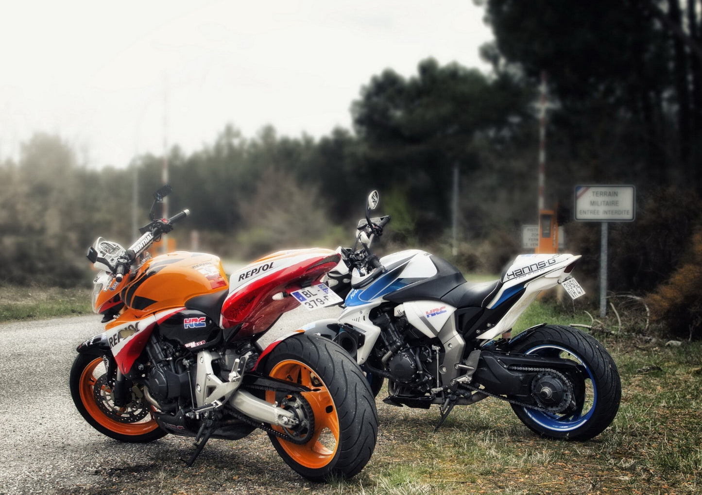 Honda CB1000R Hannspree & CB600F Hornet Repsol | Streetfighter Motorcycle Poster | Japanese Street Bikes Art - Cars Poster