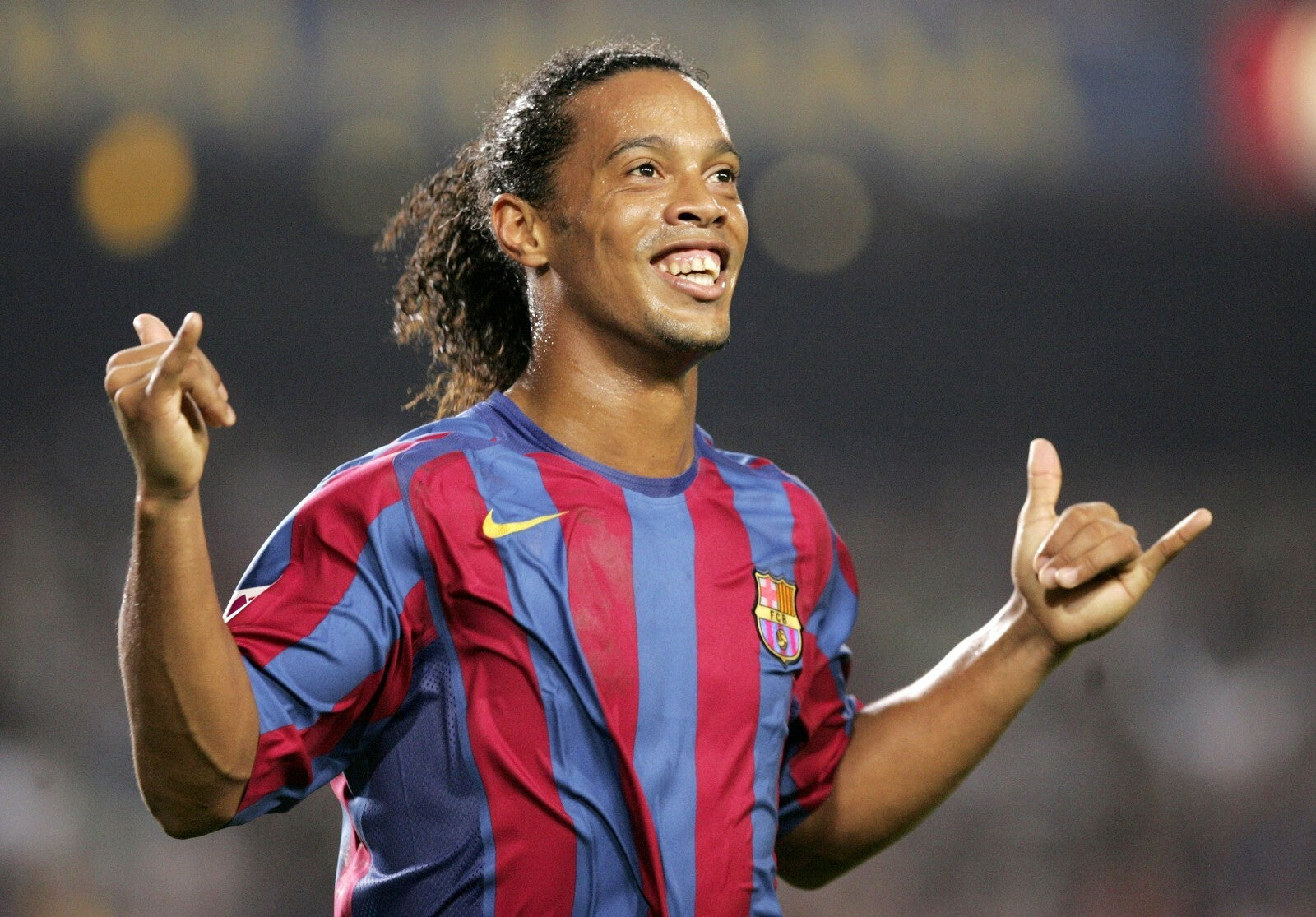 Ronaldinho Barcelona Smile | Soccer Legend Poster | Sports Wall Art - Sports Poster