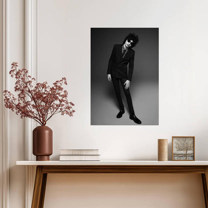 Finn Wolfhard | Black and White Photo | Fan Gift Poster - Celebrities Poster