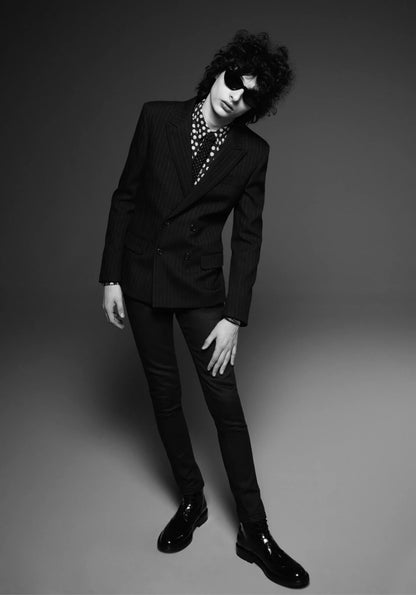 Finn Wolfhard | Black and White Photo | Fan Gift Poster - Celebrities Poster