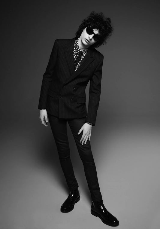 Finn Wolfhard | Black and White Photo | Fan Gift Poster - Celebrities Poster