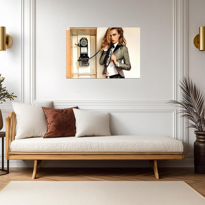 Cara Delevingne | Model Portrait | Wall Decor Poster - Celebrities Poster