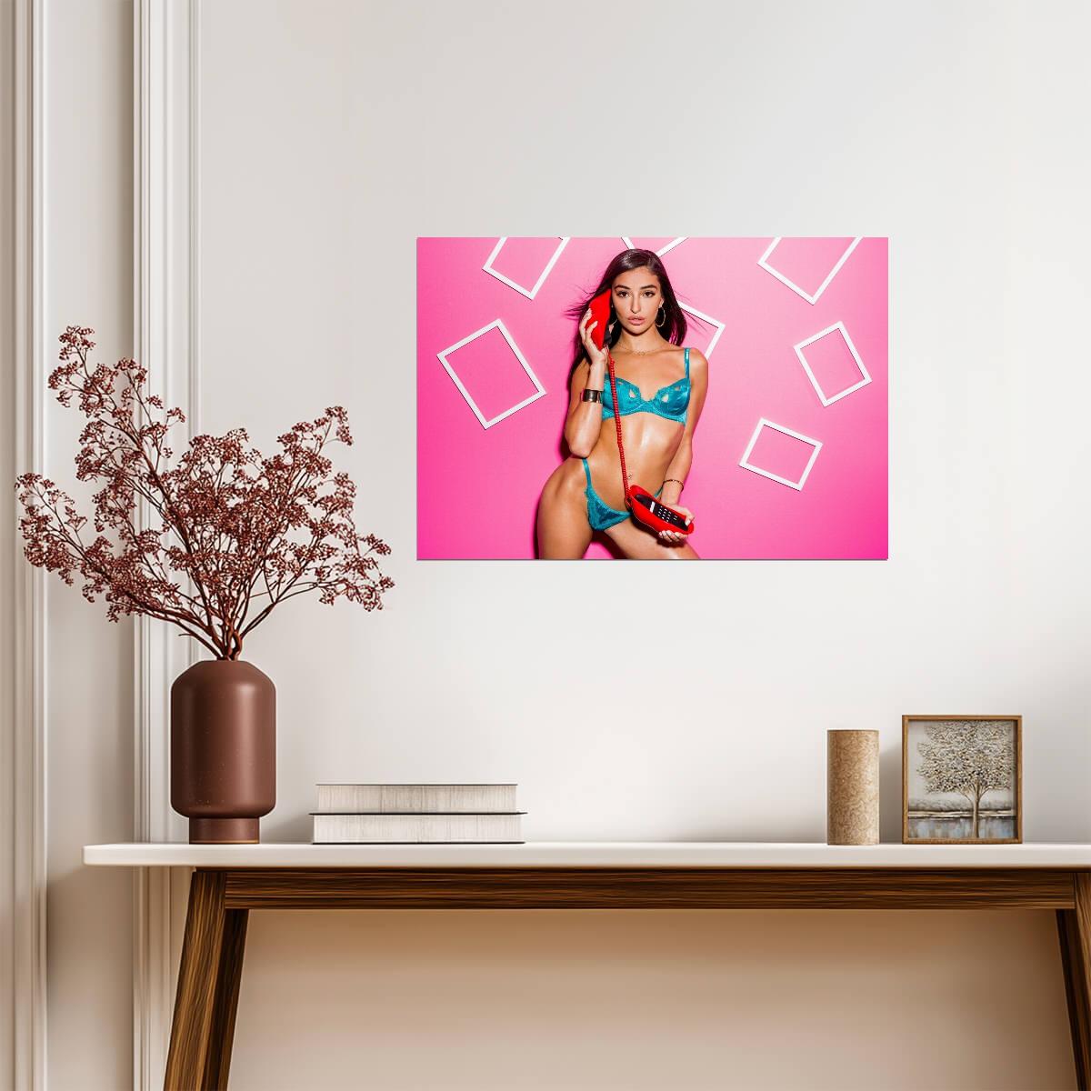 Emily Willis | Vibrant Art Print | Sexy Model Poster - Celebrities Poster