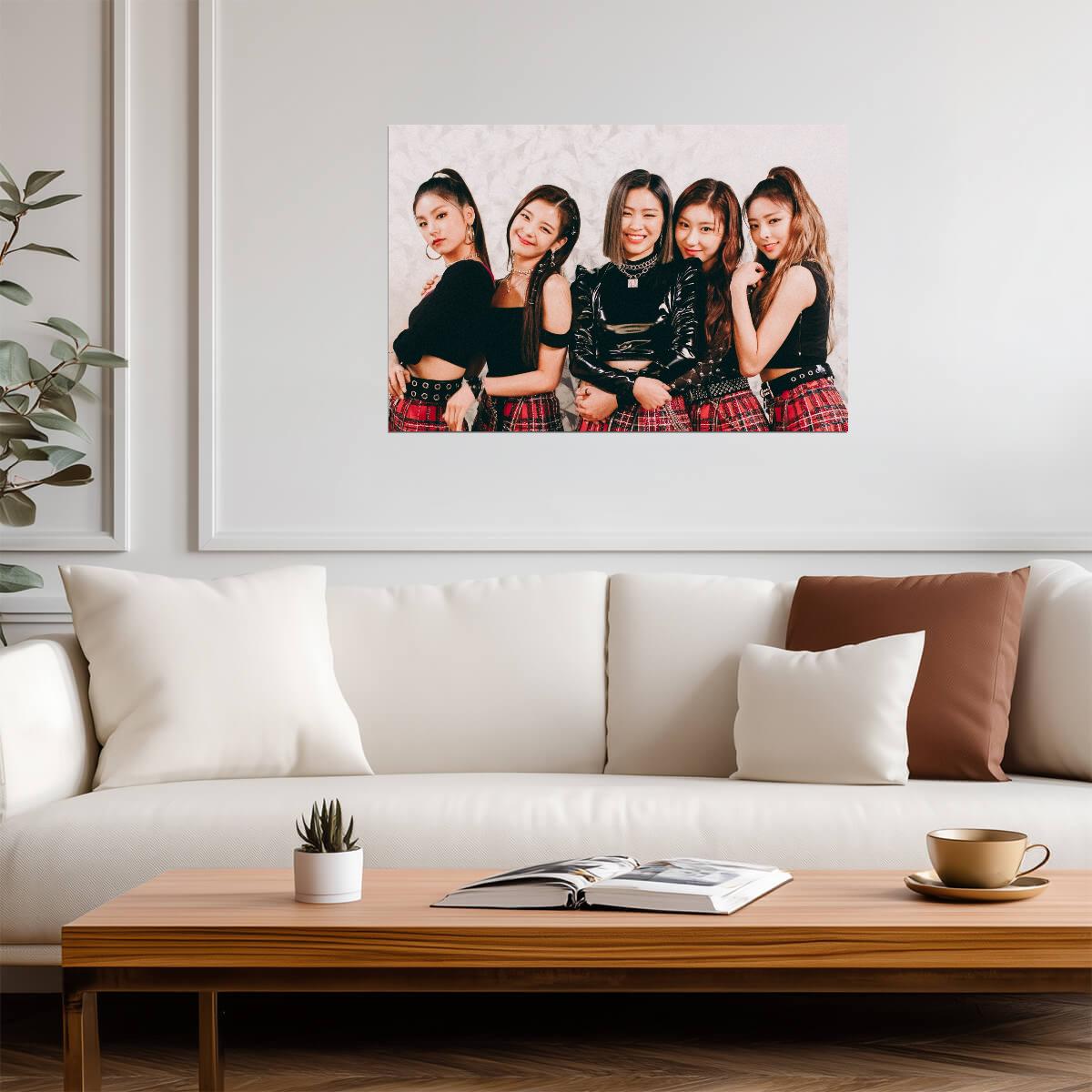 Itzy | K-Pop Girl Group | Music Poster - Music Poster