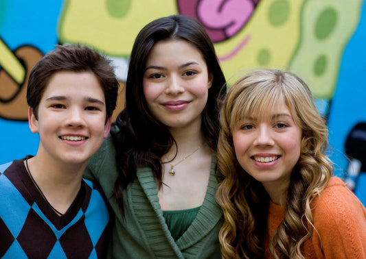iCarly | Classic Show Art | TV Fan Poster - Movies & TV Poster