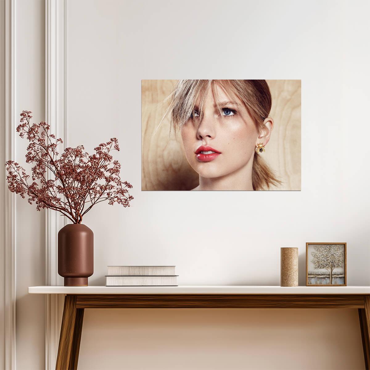 Taylor Swift Bee Earring Close Up | Celebrity Photoshoot Poster | Music Star Portrait - Music Poster